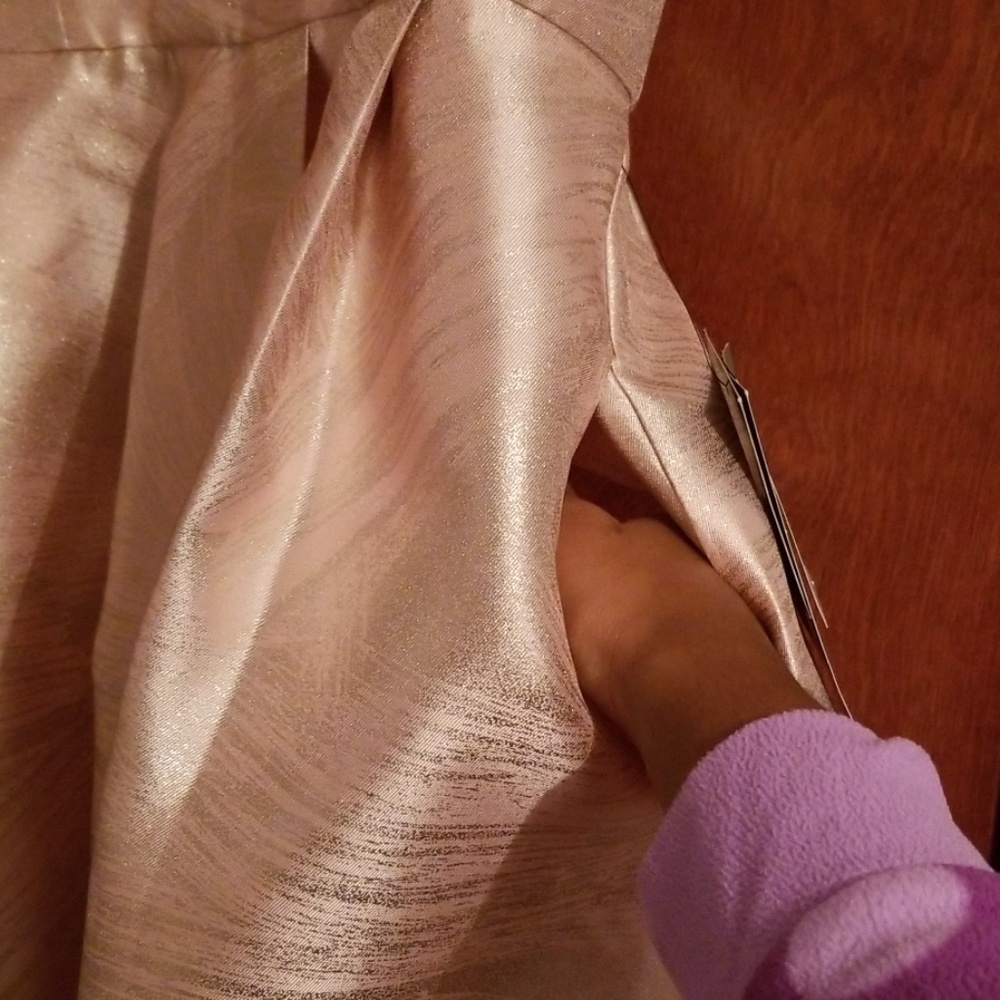 High-low pale pink & silver dress w/pockets - Picture 5 of 8